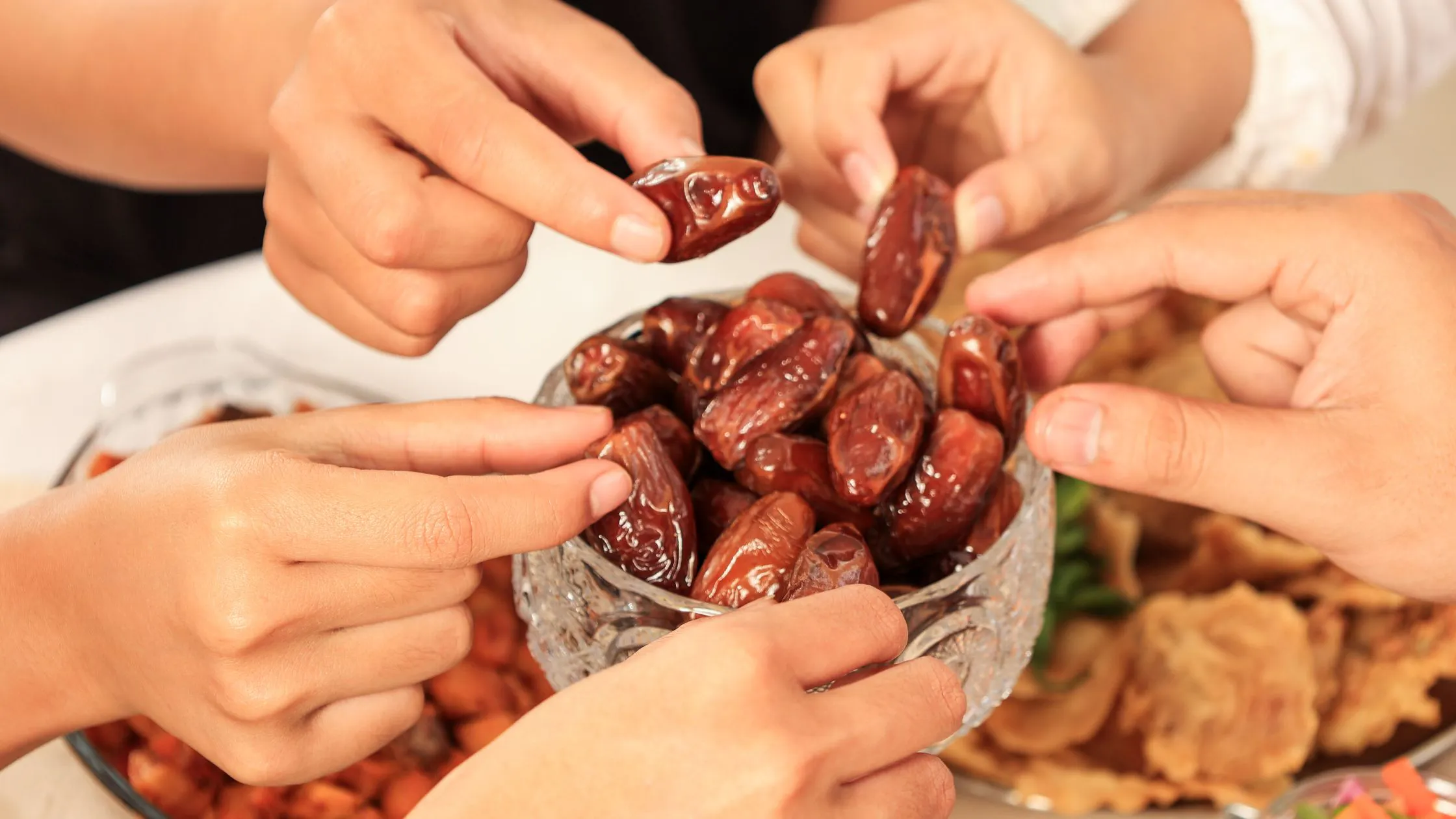 Arabic Date Delights and the Viral Dubai Chocolate